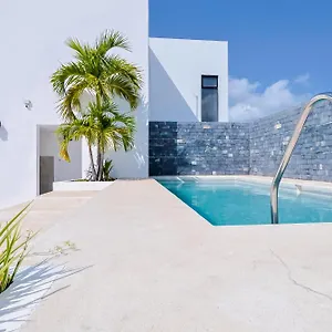 Hotel Arkana 9 By Grupo Amber